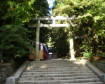 彌彦神社の入り口の鳥居