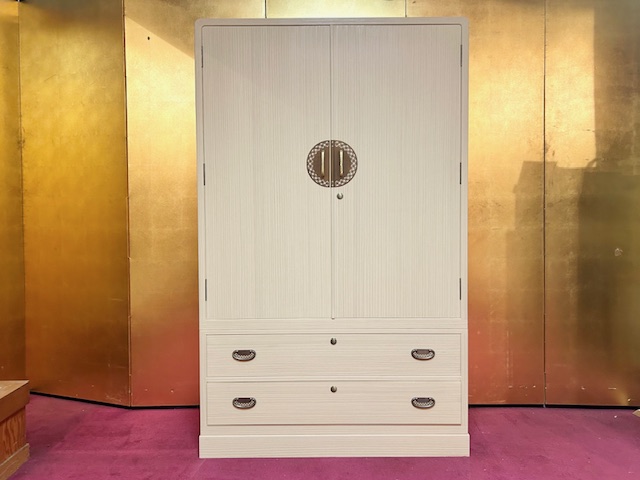 アウトレット総桐小袖箪笥六ノ二岩崎　正面