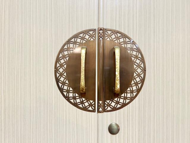 アウトレット総桐衣裳箪笥大洋下二稲葉金具画像