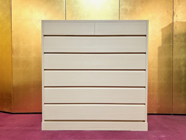 アウトレット総桐小袖箪笥五ノ二　正面