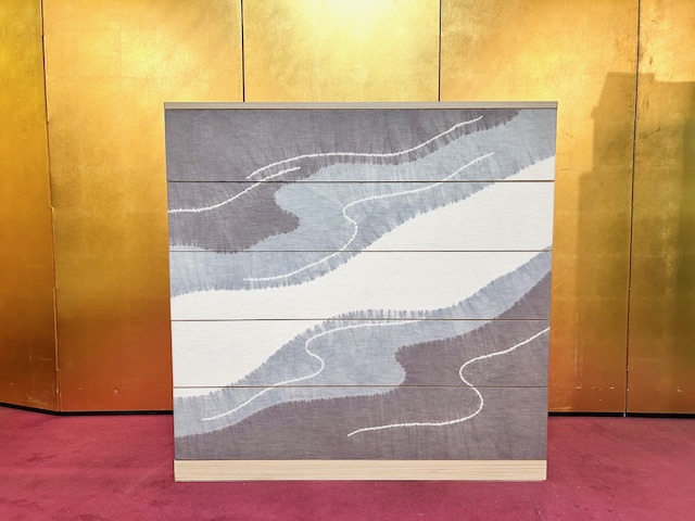 アウトレット総桐小袖箪笥五重京鹿の子夏　正面