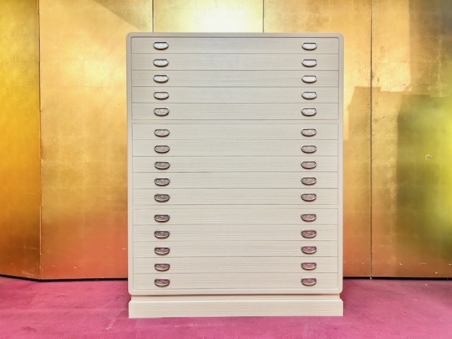 アウトレット総桐小袖箪笥十五重　正面